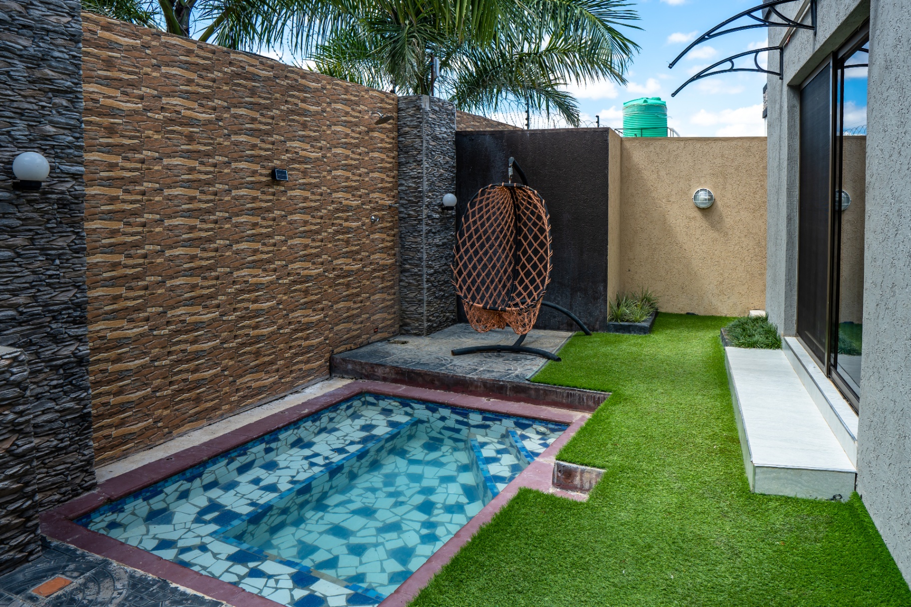 Private Pool Garden